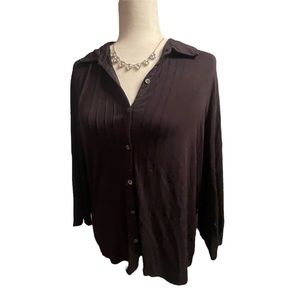 J. Jill Blouse Button up collared black shirt size medium ribbed front soft